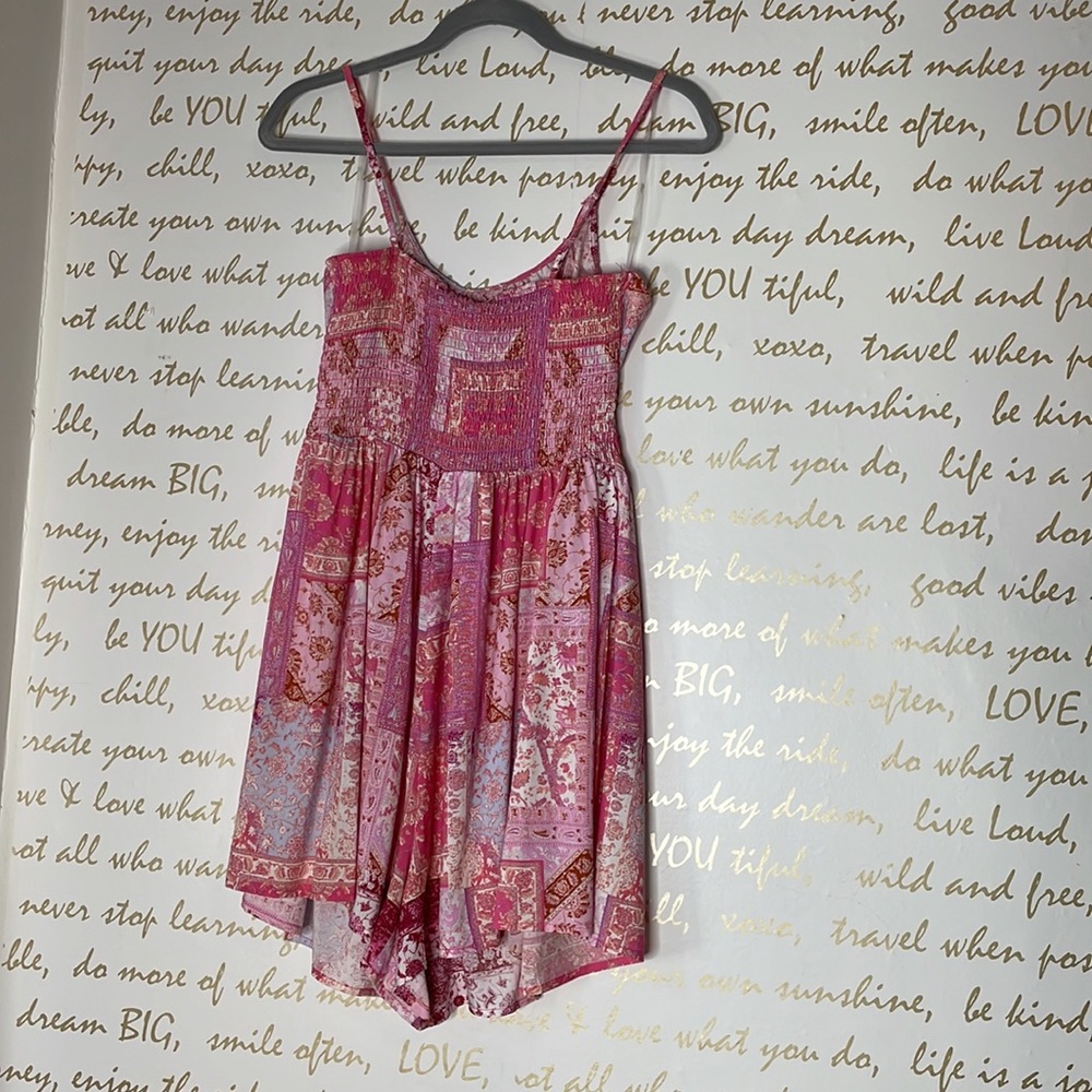 Pink romper - Picture 2 of 8